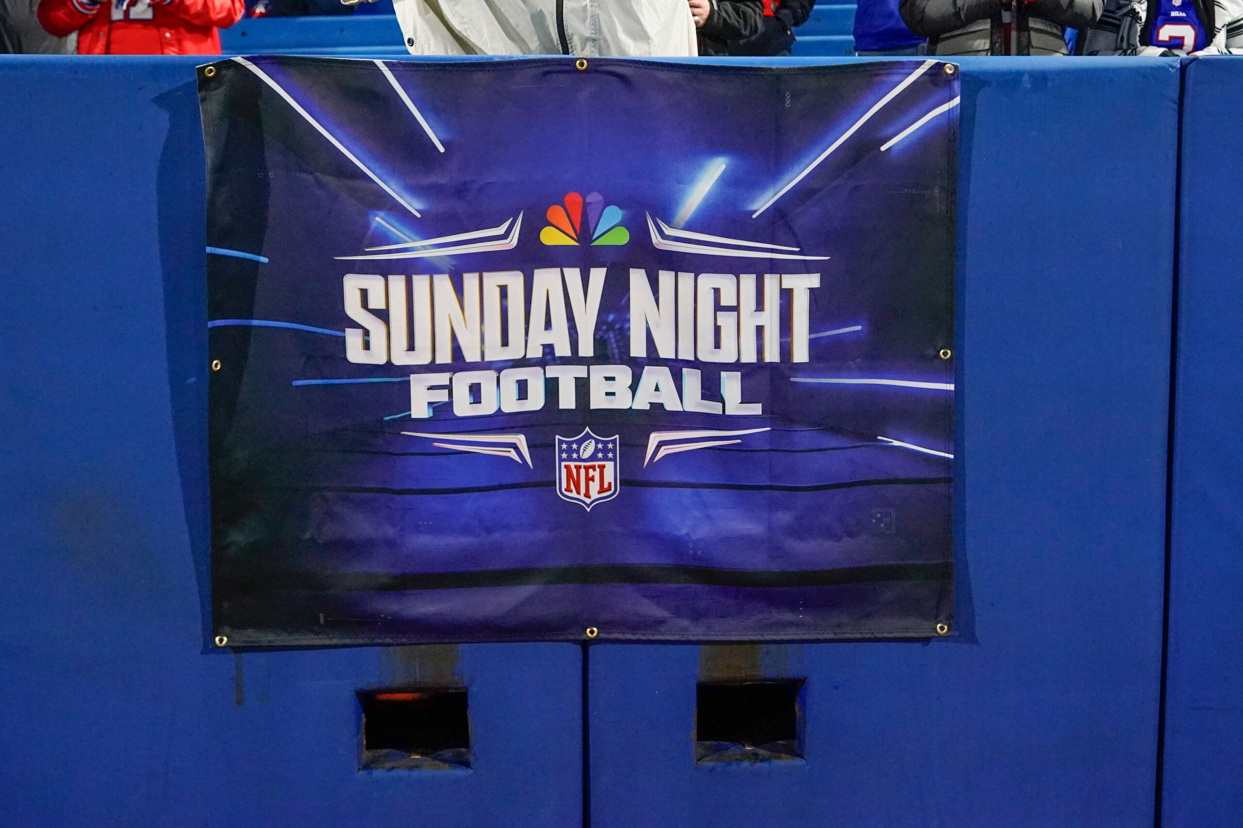 Week 6 Sunday Night Football: How many Sunday Night Football games are there?