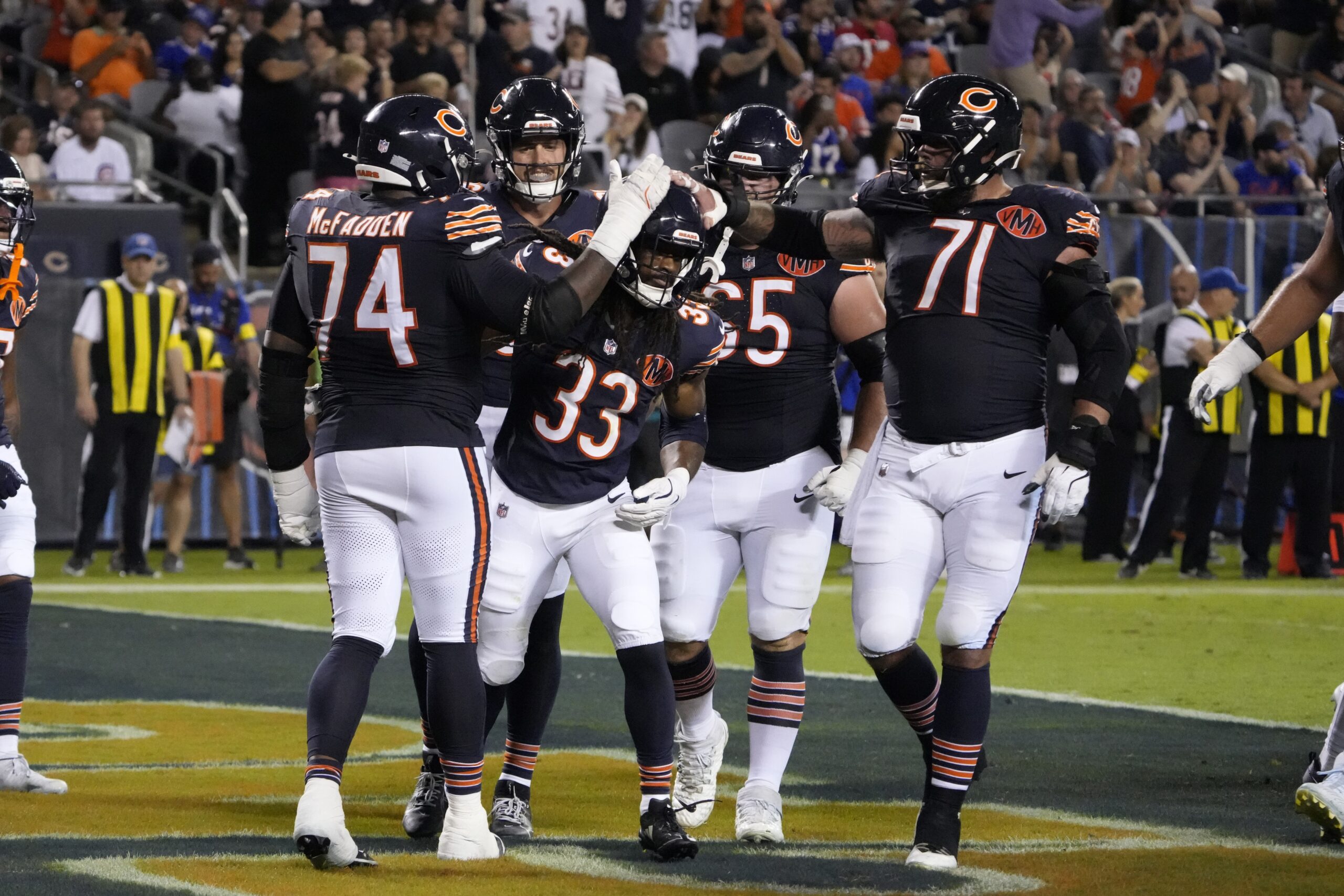 NFL Week 2 QB Injuries Shake Bears, Commanders: Winners, Losers, Fantasy Fallout