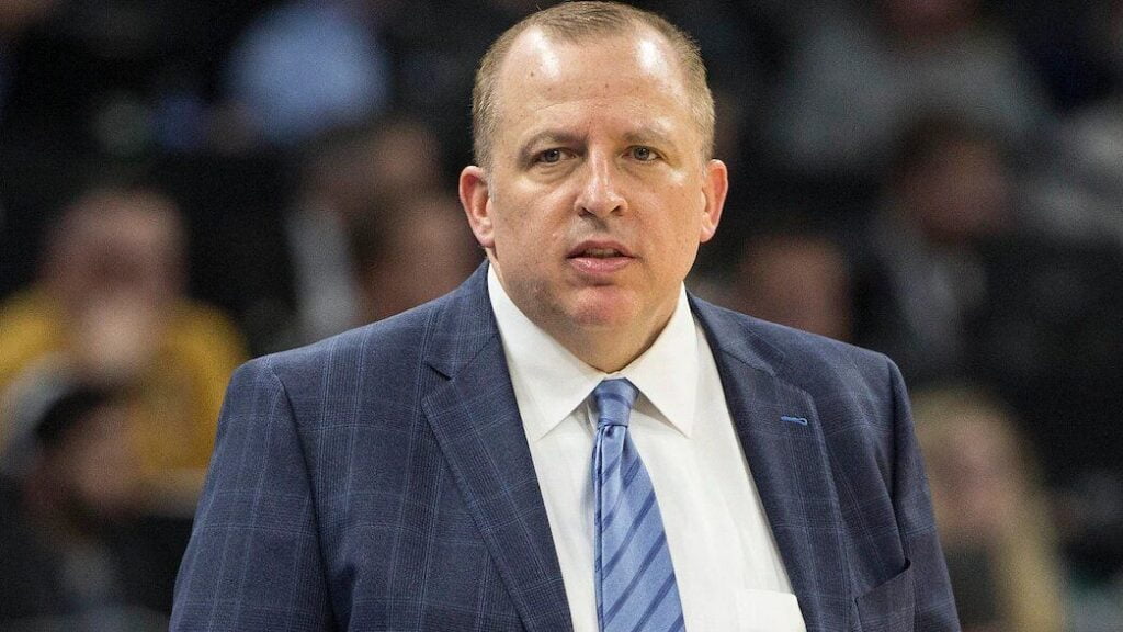 Tom Thibodeau reste coach des Knicks