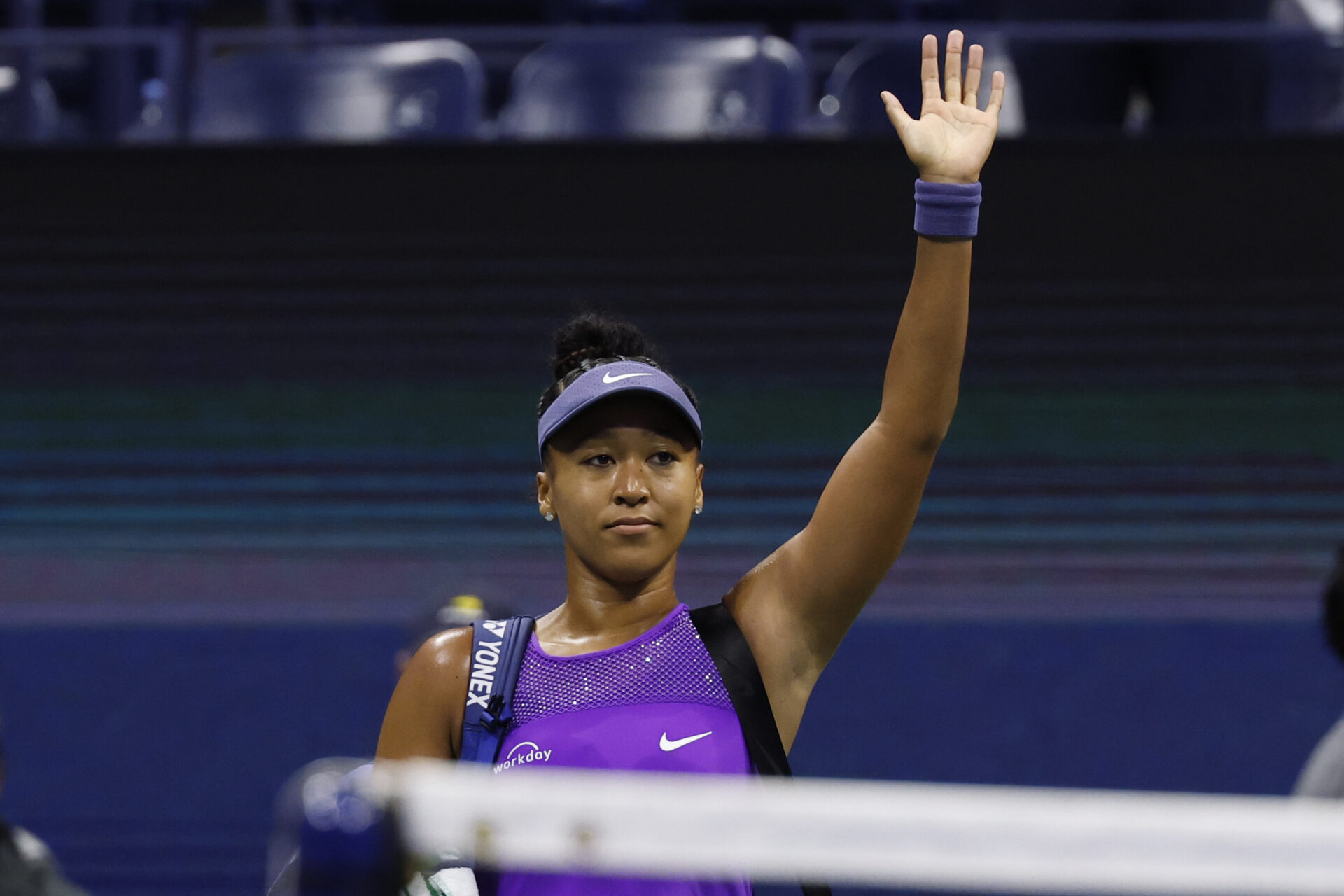 Naomi Osaka s’est retirée du WTA Japan Open 2025 avant son quart de finale face à Jaqueline Cristian en raison d’une blessure à la cuisse gauche