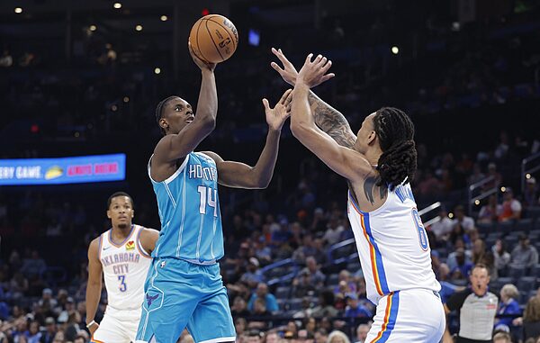 NBA Charlotte Hornets Moussa Diabaté Ryan Kalkbrenner Charles Lee