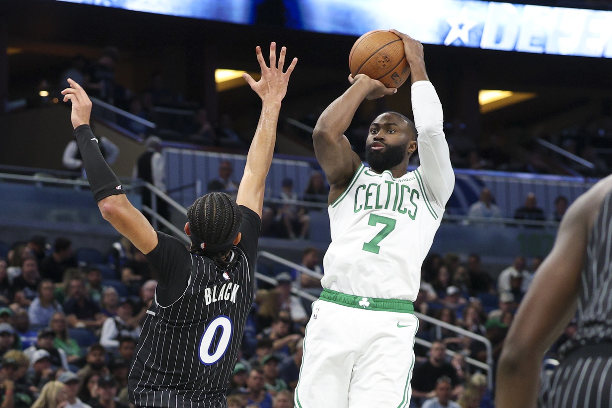 NBA Boston Celtics Jaylen Brown Larry Bird Vince Carter Tracy McGrady NBA