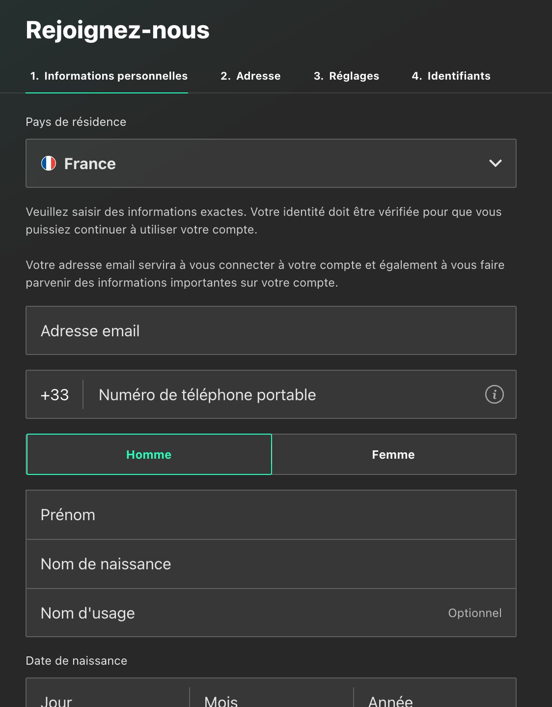 Renseignez votre adresse postale