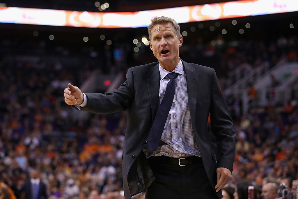 Steve Kerr é técnico do Golden State Warriors