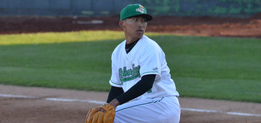 Daniel Missaki atuando por equipe do Seattle Mariners nas Minor Leagues