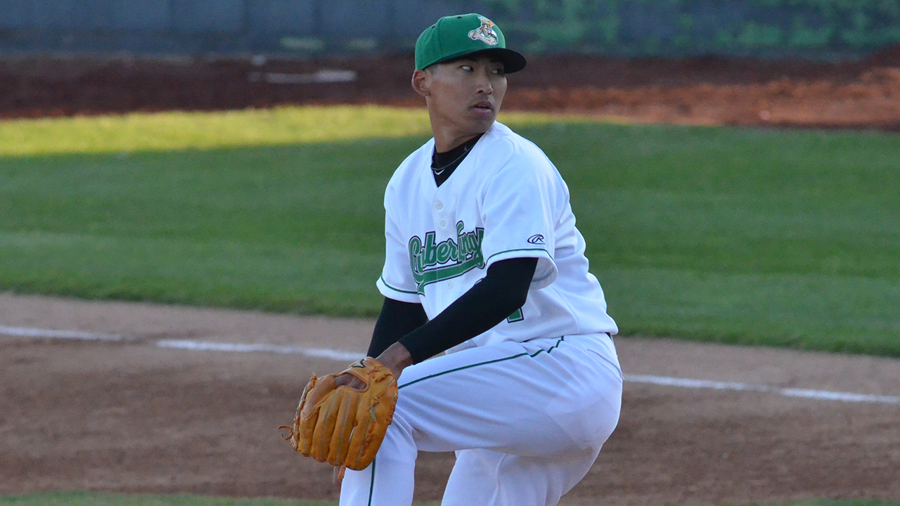 Daniel Missaki atuando por equipe do Seattle Mariners nas Minor Leagues