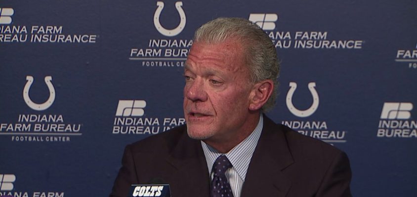 Jim Irsay é dono do Indianapolis Colts