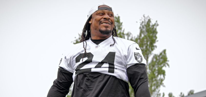 Marshawn Lynch é reforço do Oakland Raiders