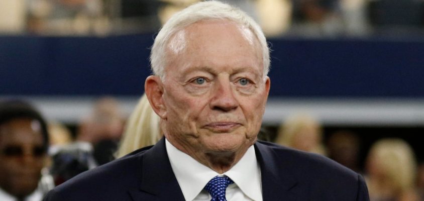 Jerry Jones é multado em US$2 milhões pela NFL