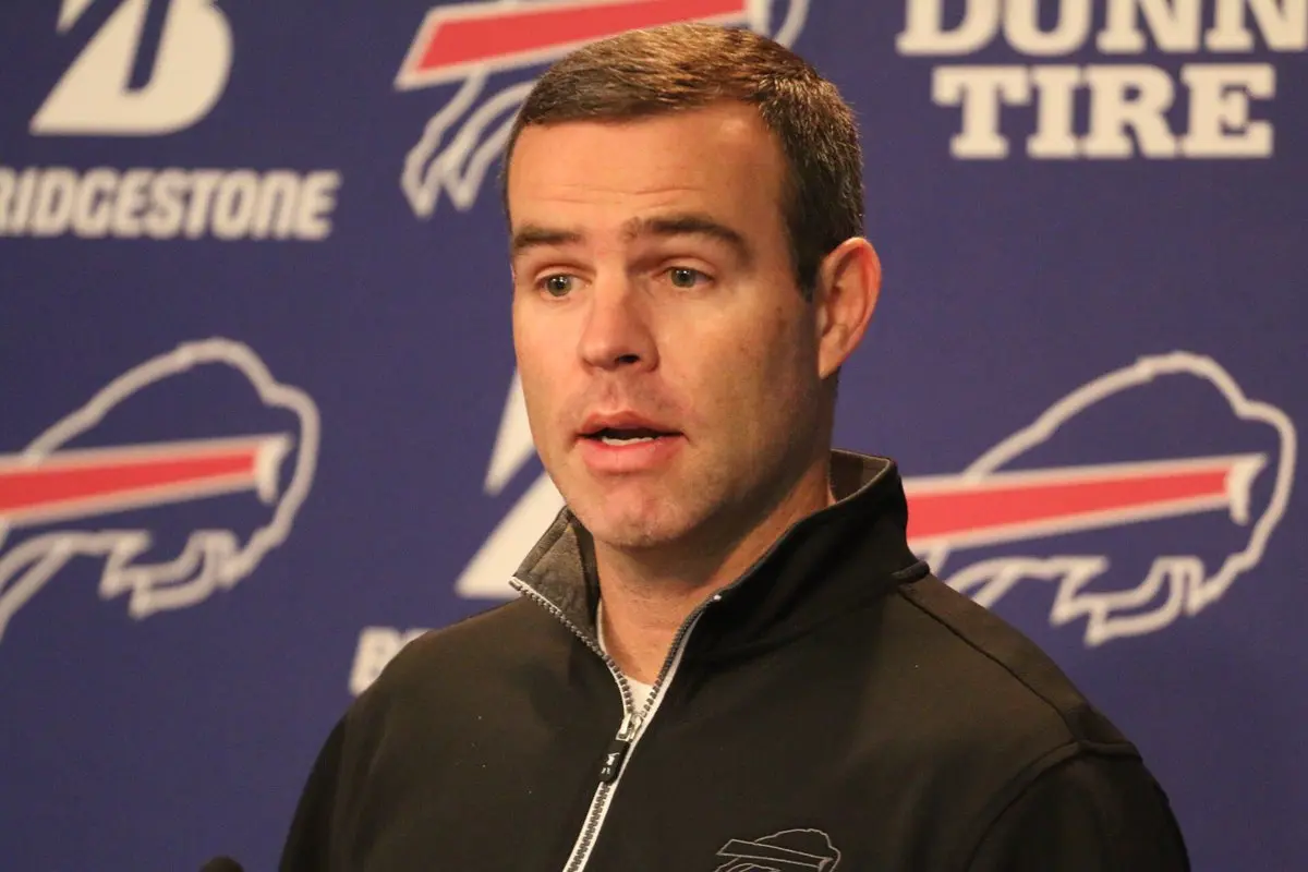 Brandon Beane não garante que Buffalo Bills subirá no Draft