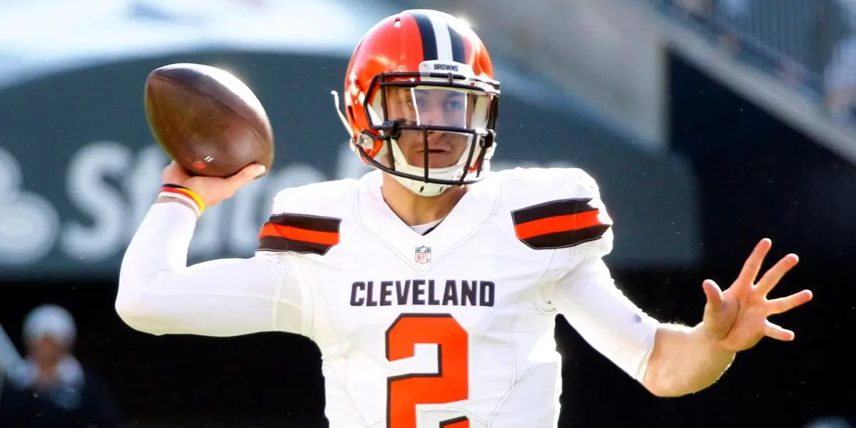 Johnny Manziel assina contrato de dois anos com Hamilton Tiger-Cats, da CFL