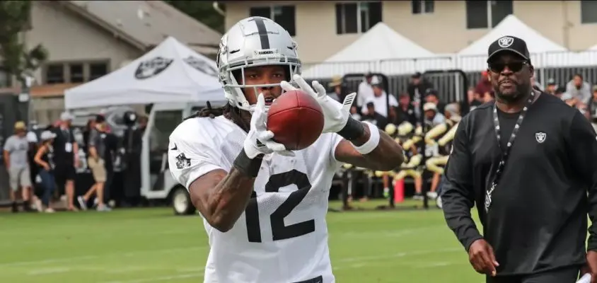 Martavis Bryant no segundo dia de training camp do Oakland Raiders