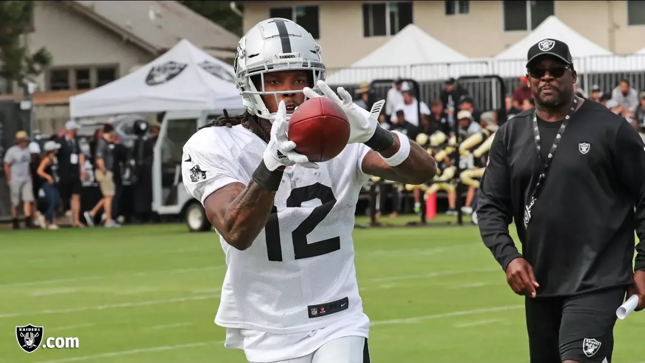 Martavis Bryant no segundo dia de training camp do Oakland Raiders