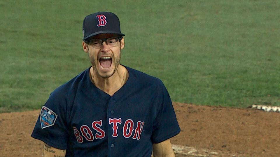 Reliever Joe Kelly acerta com o Los Angeles Dodgers