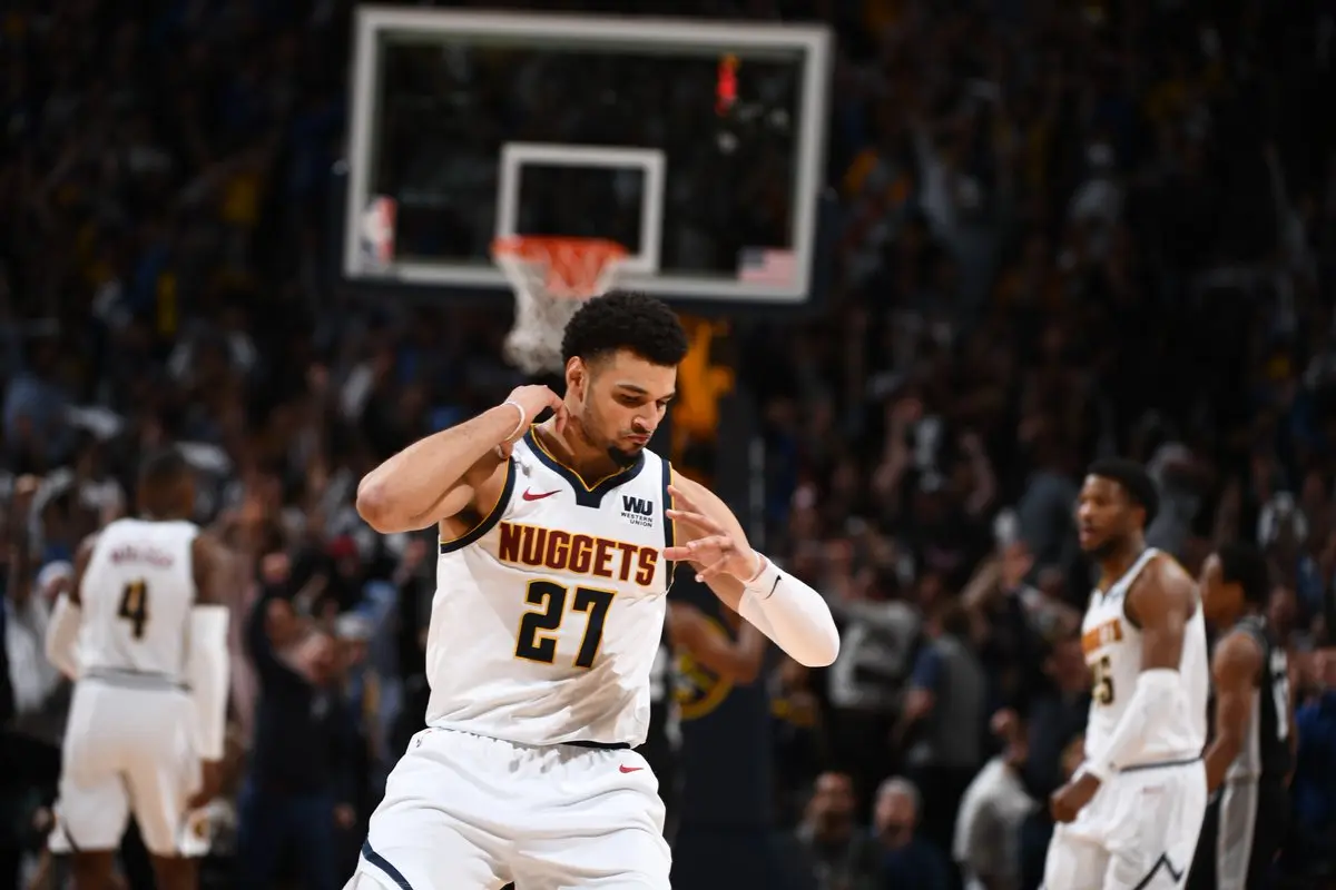 Jamal Murray cresce no último quarto e Nuggets empatam série contra os Spurs