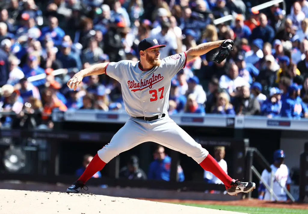 NEW YORK, NEW YORK - APRIL 04: Stephen Strasburg #37 of the Washington Nationals pitches against the New York Mets during the Mets Home Opening game at Citi Field on April 04, 2019 in New York City