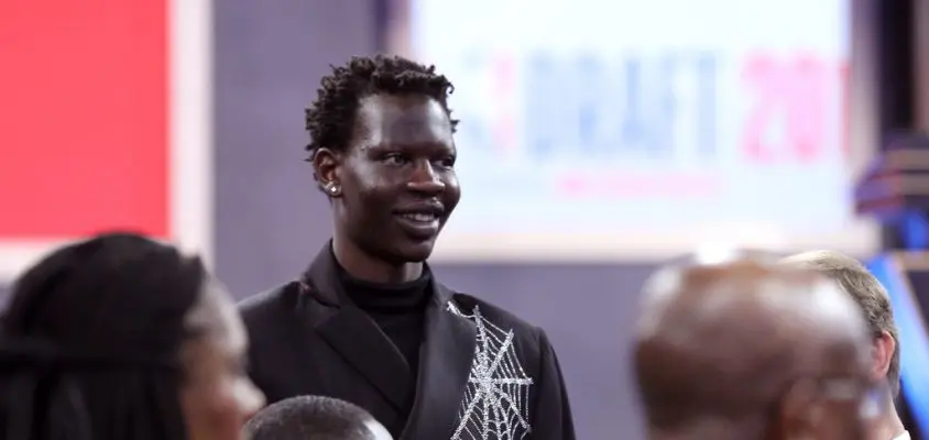 NEW YORK, NEW YORK - JUNE 20: NBA Prospect Bol Bol looks on before the start of the 2019 NBA Draft at the Barclays Center on June 20, 2019 in the Brooklyn borough of New York City