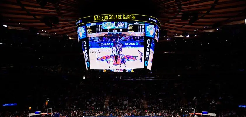 NEW YORK, NY - NOVEMBER 14: Fans look on during a tip-off between the New York Knicks and Utah Jazz at Madison Square Garden on November 14, 2014 in New York City