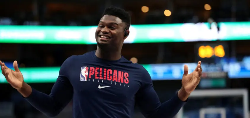 DALLAS, TEXAS - MARCH 04: Zion Williamson #1 of the New Orleans Pelicans warms up on the court before taking on the Dallas Mavericks at American Airlines Center on March 04, 2020 in Dallas, Texas