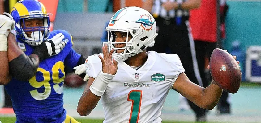 MIAMI GARDENS, FLORIDA - NOVEMBER 01: Tua Tagovailoa #1 of the Miami Dolphins looks to pass against the Los Angeles Rams during their NFL game at Hard Rock Stadium on November 01, 2020 in Miami Gardens, Florida