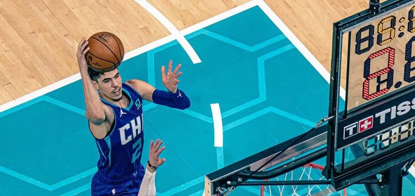 lamelo-ball-hornets-bucks