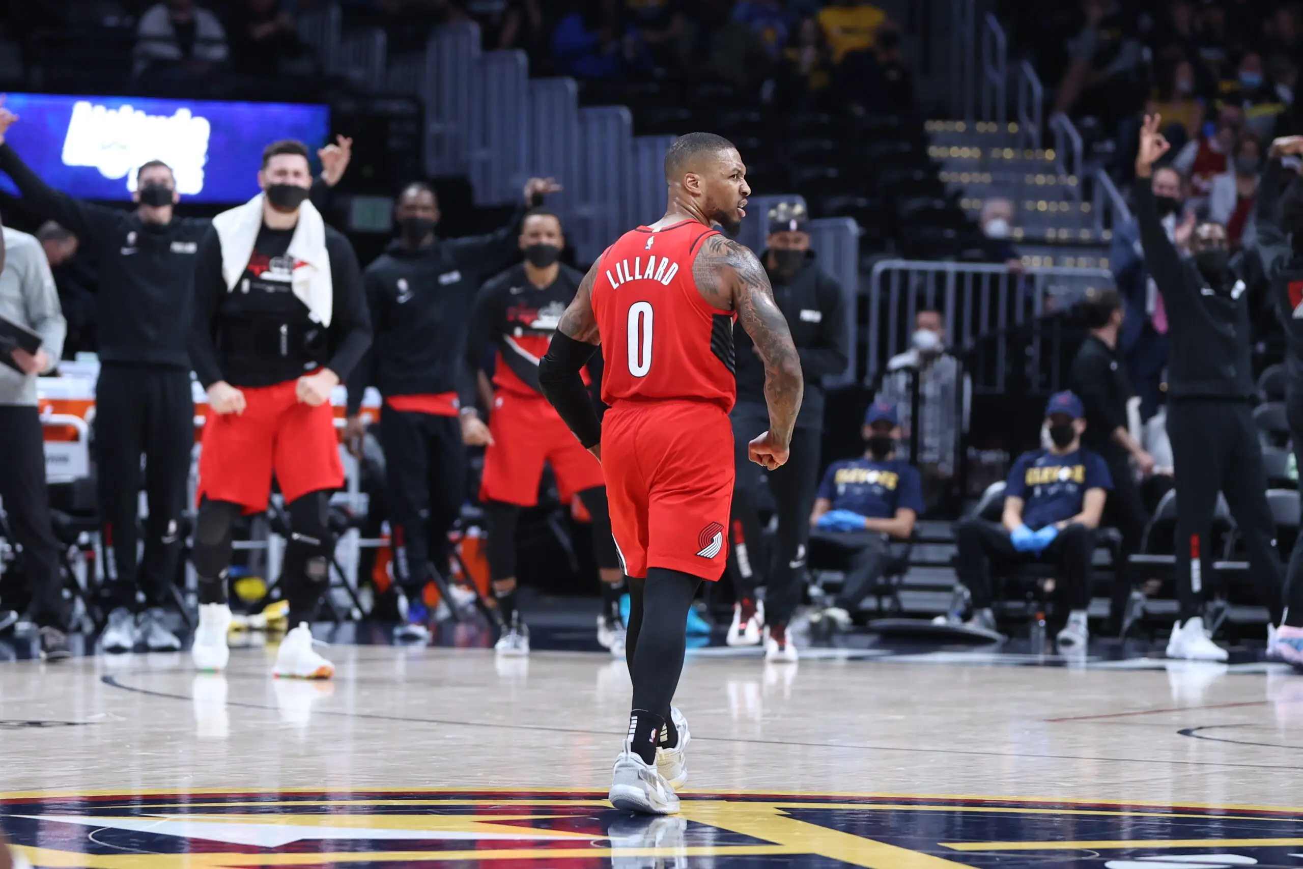 Blazers vencem Nuggets e saem na frente no duelo pelos playoffs