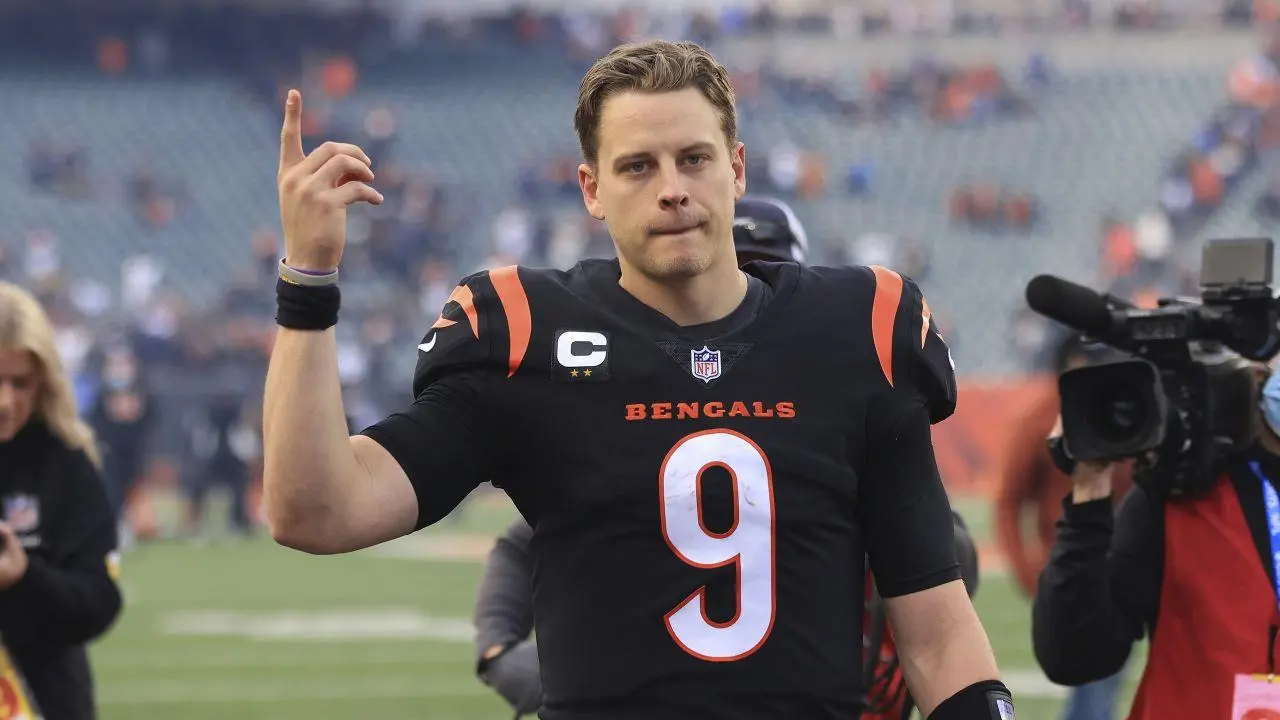 Joe Burrow Cincinnati Bengals NFL 2021 semana 16