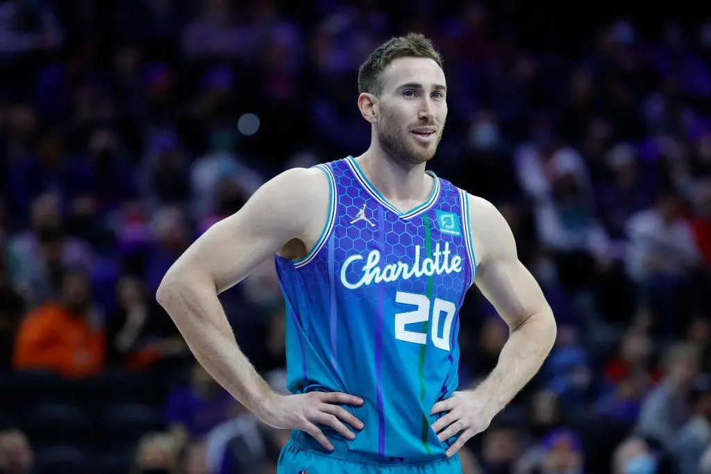 PHILADELPHIA, PENNSYLVANIA - JANUARY 12: Gordon Hayward #20 of the Charlotte Hornets looks on during the first quarter against the Philadelphia 76ers at Wells Fargo Center on January 12, 2022 in Philadelphia, Pennsylvania