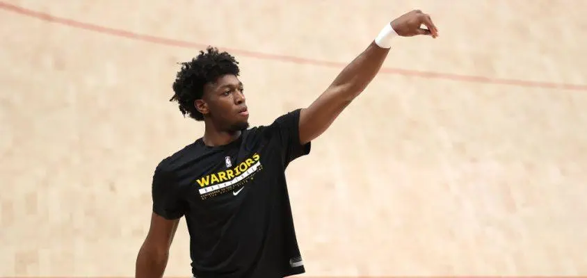 PORTLAND, OREGON - MARCH 03: James Wiseman #33 of the Golden State Warriors warms up before the game against the Portland Trail Blazers at Moda Center on March 03, 2021 in Portland, Oregon