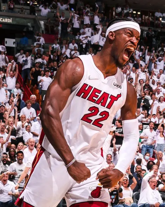 Heat vence Celtics