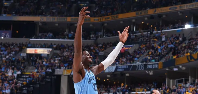 Grizzlies vencem Warriors e forçam Jogo 6 na série