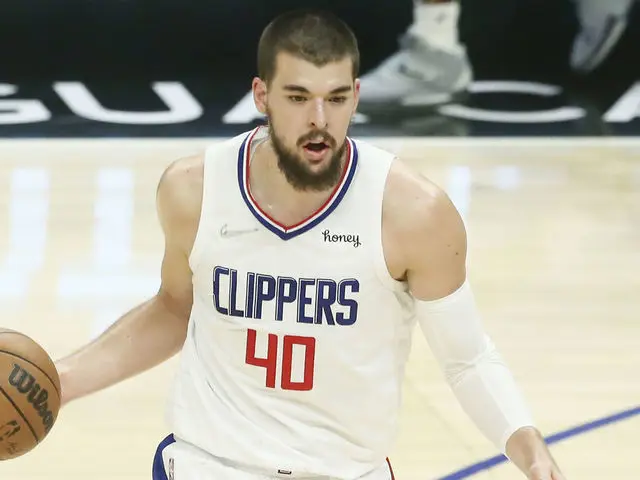 Ivica Zubac renova por mais três temporadas com os Clippers