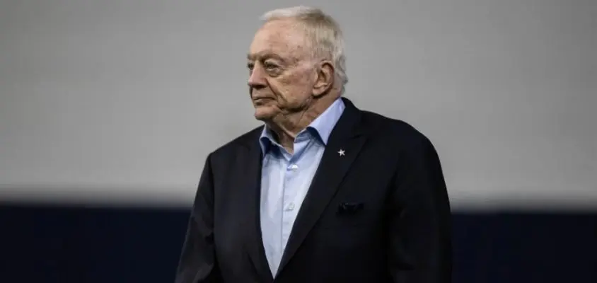 Jerry Jones owner Dallas Cowboys