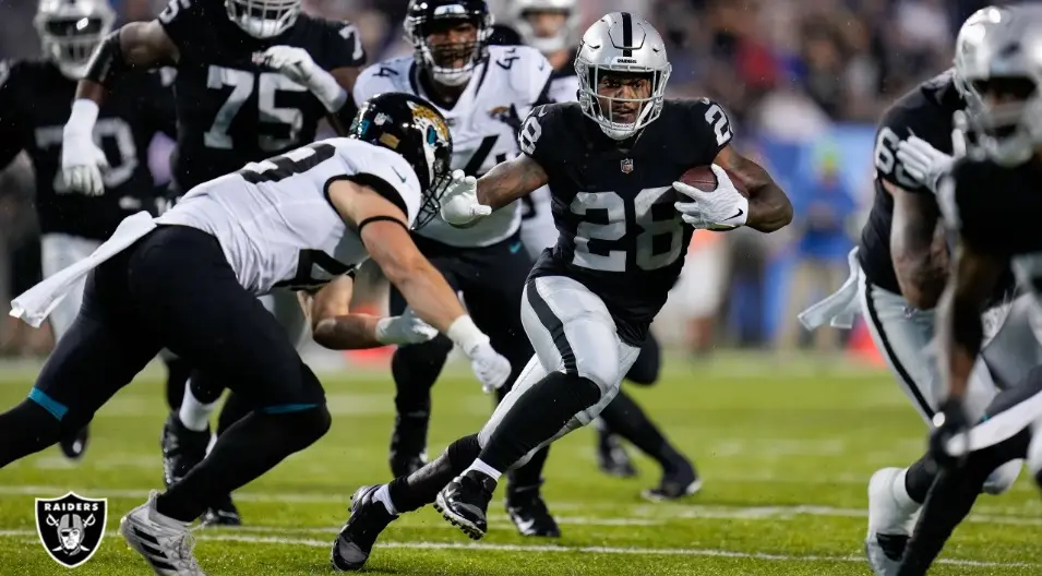 Josh Jacobs - Las Vegas Raiders x Jacksonville Jaguars - NFL Preseason