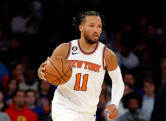 NEW YORK, NEW YORK - OCTOBER 04: Jalen Brunson #11 of the New York Knicks dribbles during the second half against the Detroit Pistons at Madison Square Garden on October 04, 2022 in New York City.