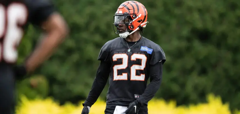 Chidobe Awuzie cornerback Cincinnati Bengals