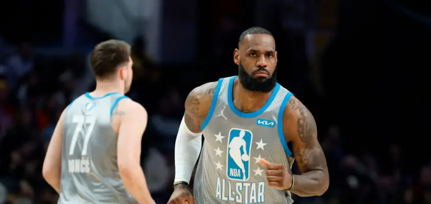 CLEVELAND, OHIO - FEBRUARY 20: LeBron James #6 of Team LeBron looks on against Team Durant during the 2022 NBA All-Star Game at Rocket Mortgage Fieldhouse on February 20, 2022 in Cleveland, Ohio.