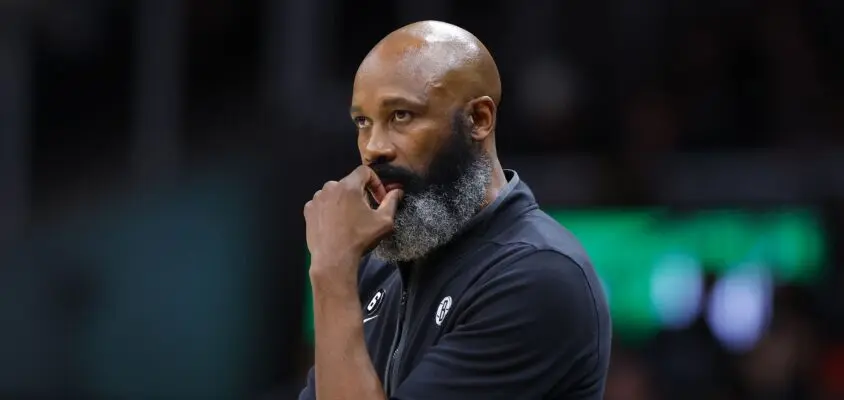 Brooklyn Nets assina extensão contratual com o técnico Jacque Vaughn