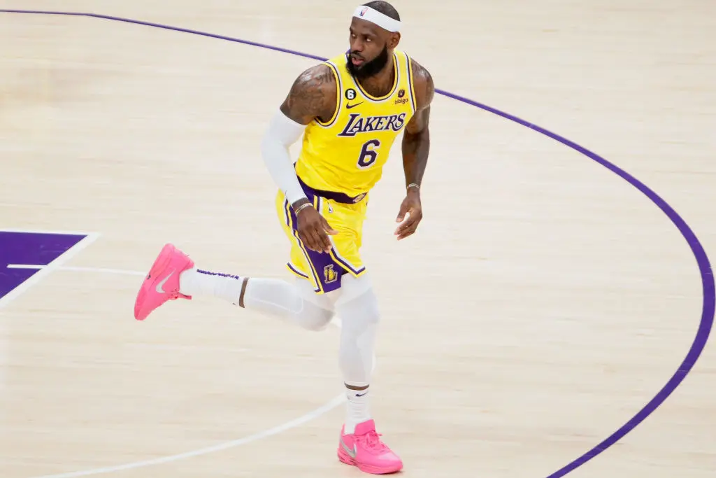 LOS ANGELES, CA - FEBRUARY 07: Los Angeles Lakers forward LeBron James (6) runs down the court during the second quarter against the Oklahoma City Thunder at Crypto.com Arena on Tuesday, Feb. 7, 2023 in Los Angeles, CA.