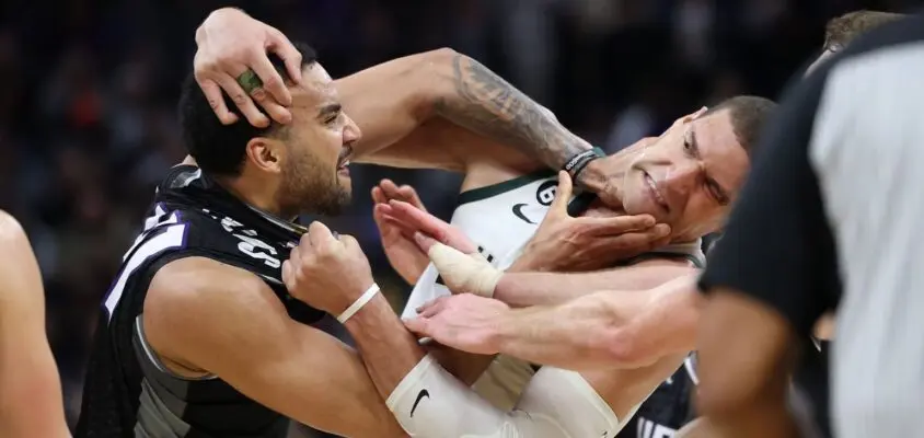 NBA suspende Trey Lyles e multa Brook Lopez por briga