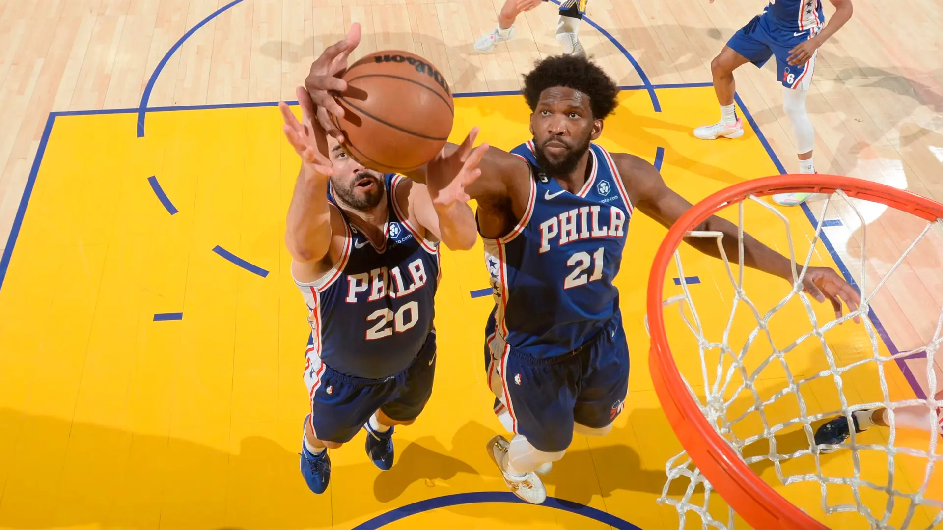 Joel Embiid anota 46 pontos, mas Philadelphia 76ers perde para Golden State Warriors