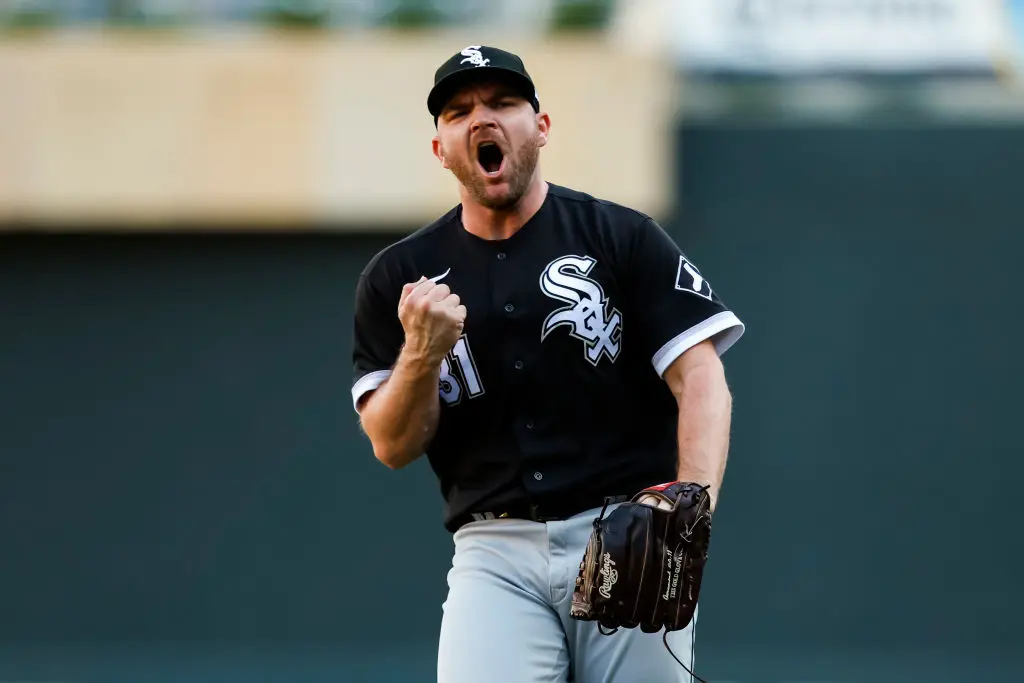 MINNEAPOLIS, MN - SEPTEMBER 29: Liam Hendriks #31 of the Chicago White Sox celebrates the final out against the Minnesota Twins in the ninth inning of the game at Target Field on September 29, 2022 in Minneapolis, Minnesota. The White Sox defeated the Twins 4-3