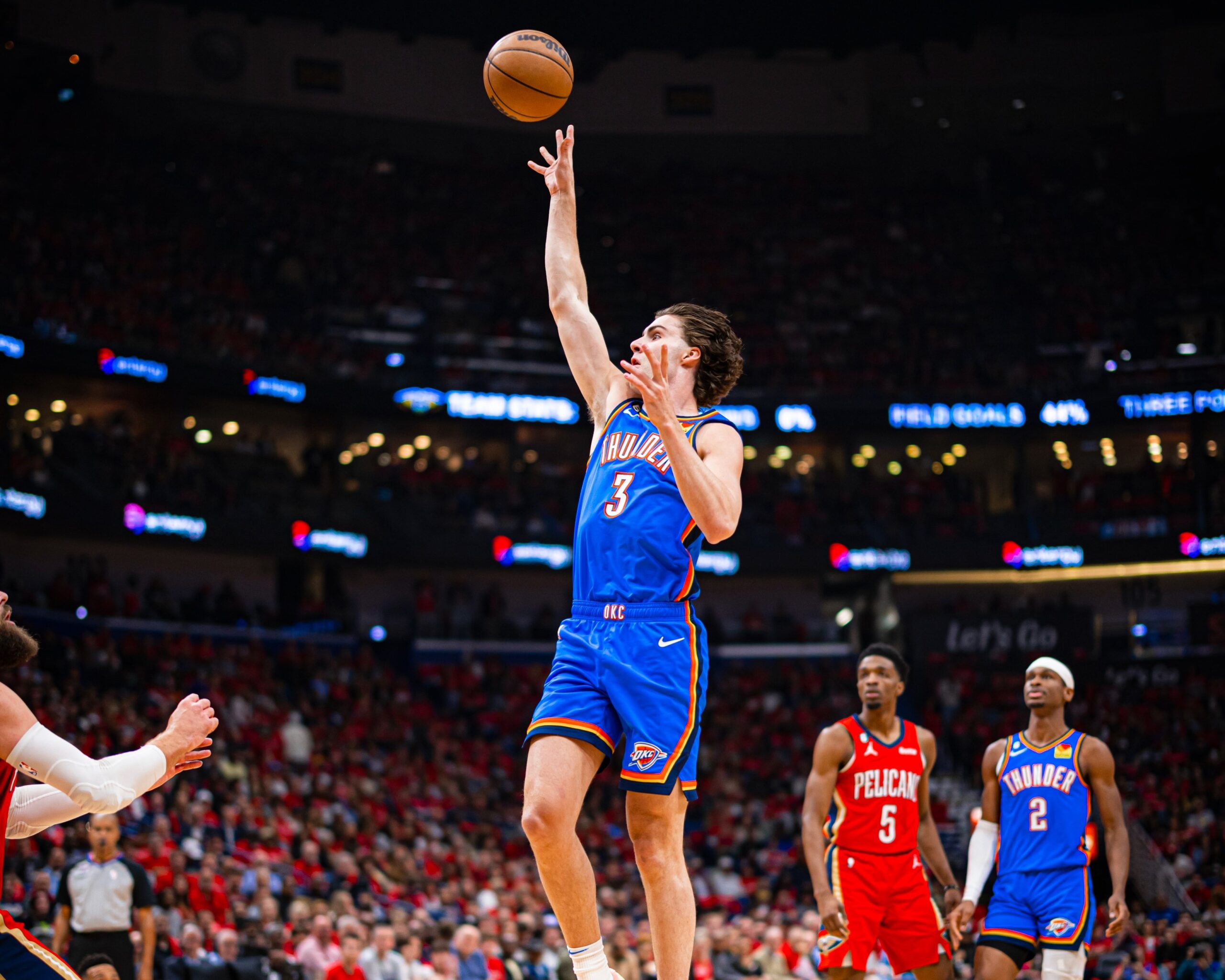 Thunder vence Pelicans e avança para rodada final do Torneio Play-In