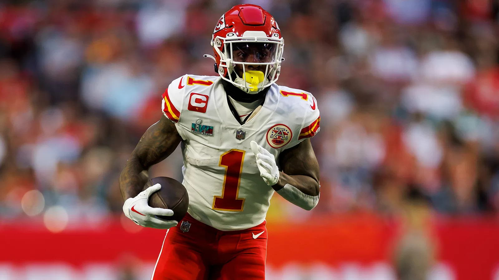 Kansas City Chiefs re-sign RB Jerick McKinnon