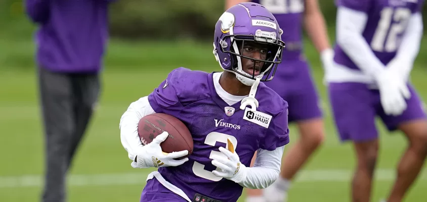 Minnesota Vikings first-round pick Jordan Addison inks rookie deal