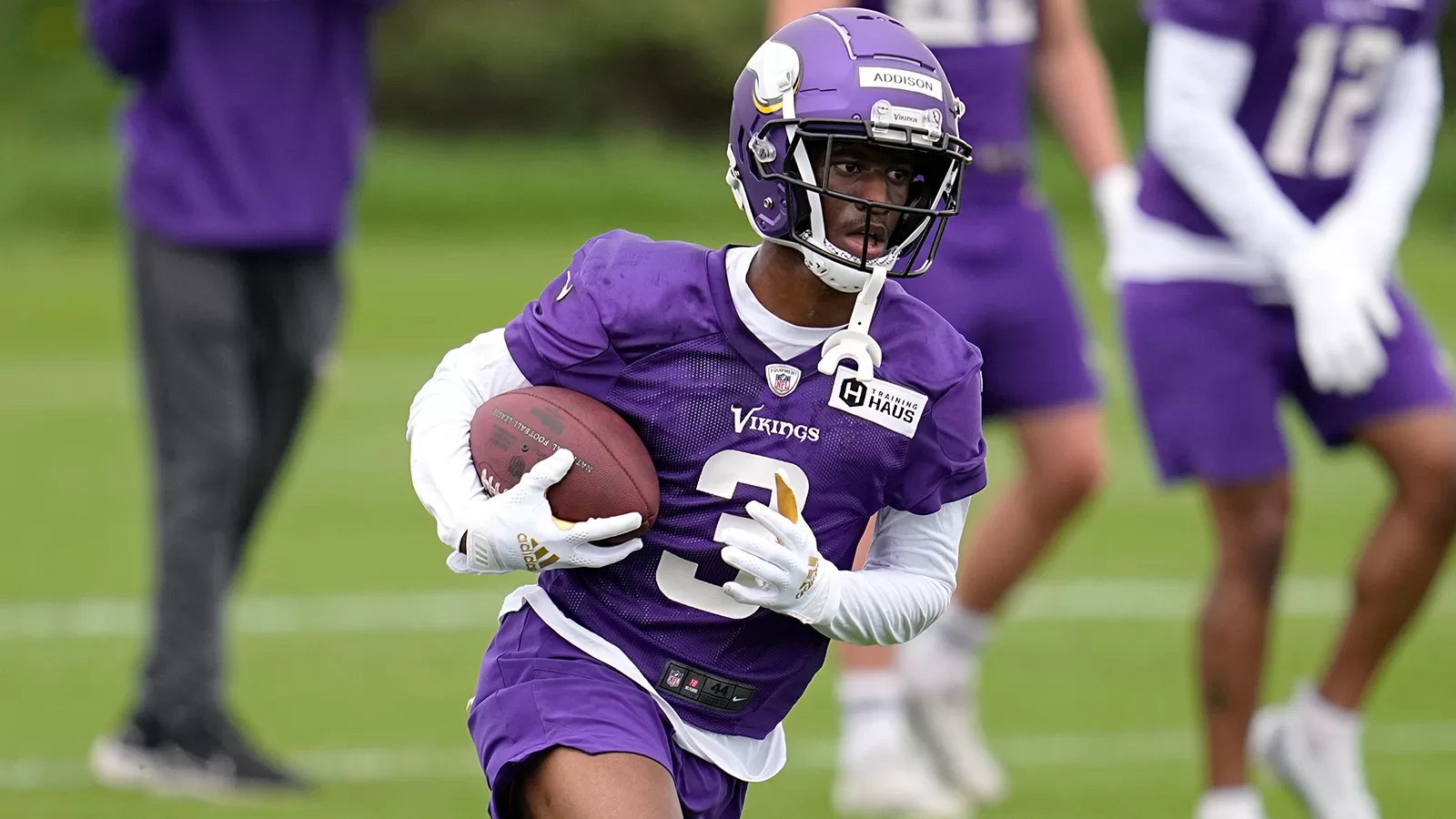 Minnesota Vikings first-round pick Jordan Addison inks rookie deal