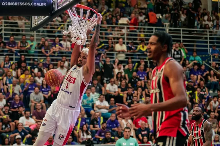 São Paulo vence Franca no jogo 1 da Final do NBB