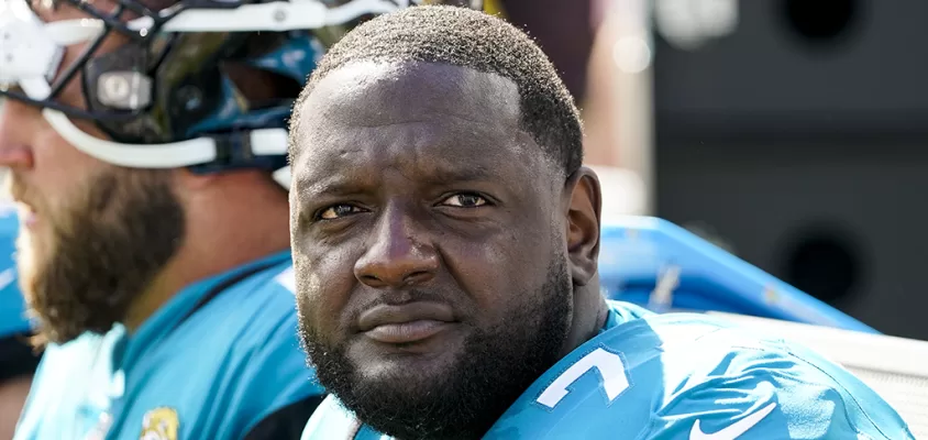 Jaguars OT Cam Robinson