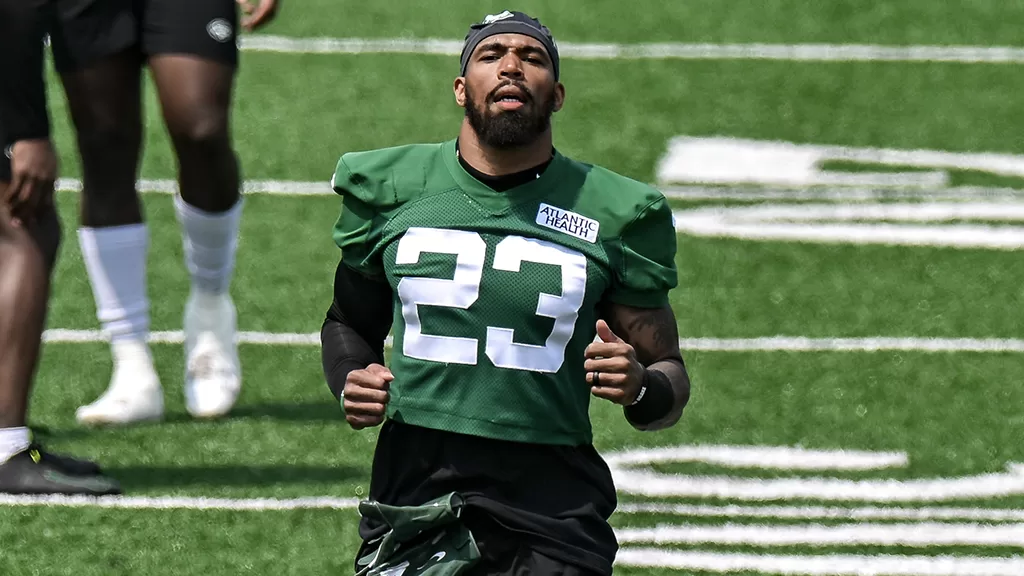 Jets safety Chuck Clark