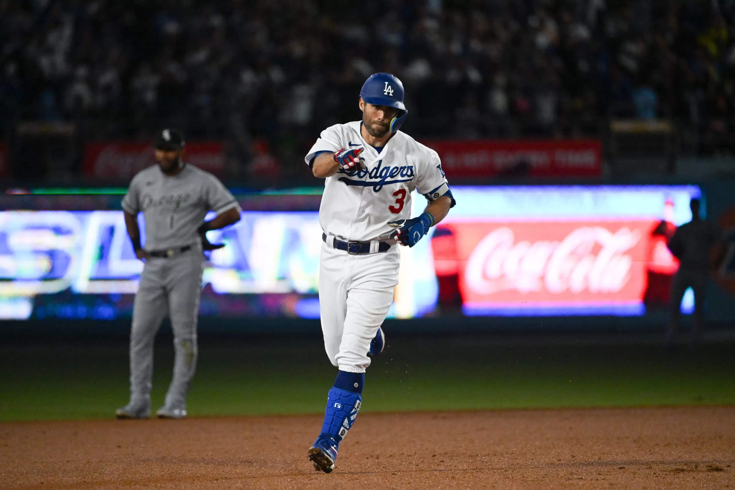 Dodgers buscam virada contra White Sox nas entradas extras